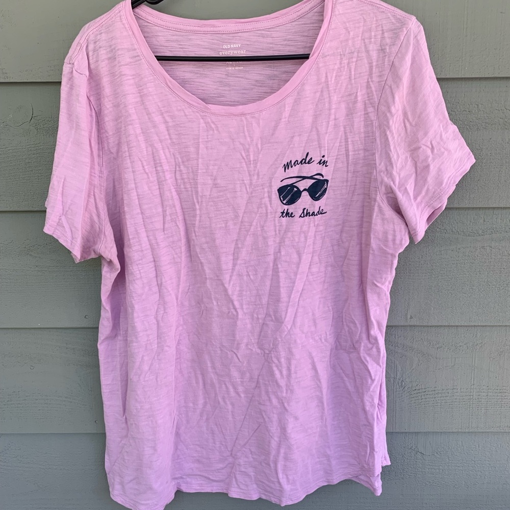 Old Navy Graphic Tee